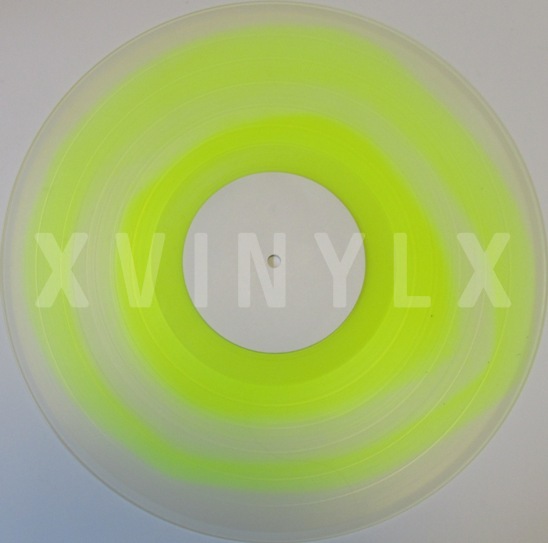 File:HIGHLIGHTER YELLOW IN MILKY CLEAR NO 14.jpg